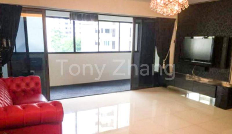 Executive HDB for Sale in  299C Compassvale Street - Image 7
